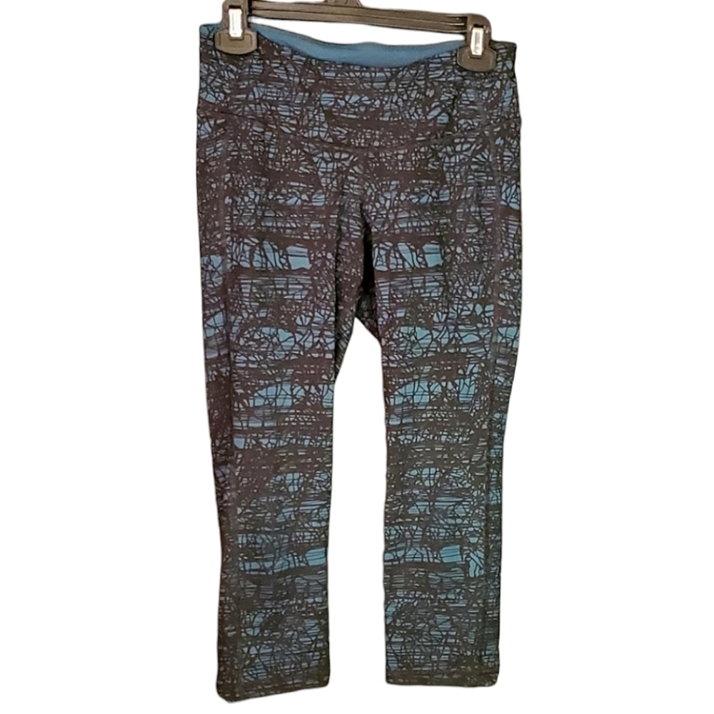 Old Navy 21" Active Capris Leggings - Size Medium
